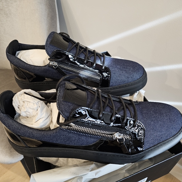 Brand new Giuseppe Zanotti Sneakers - Picture 6 of 9
